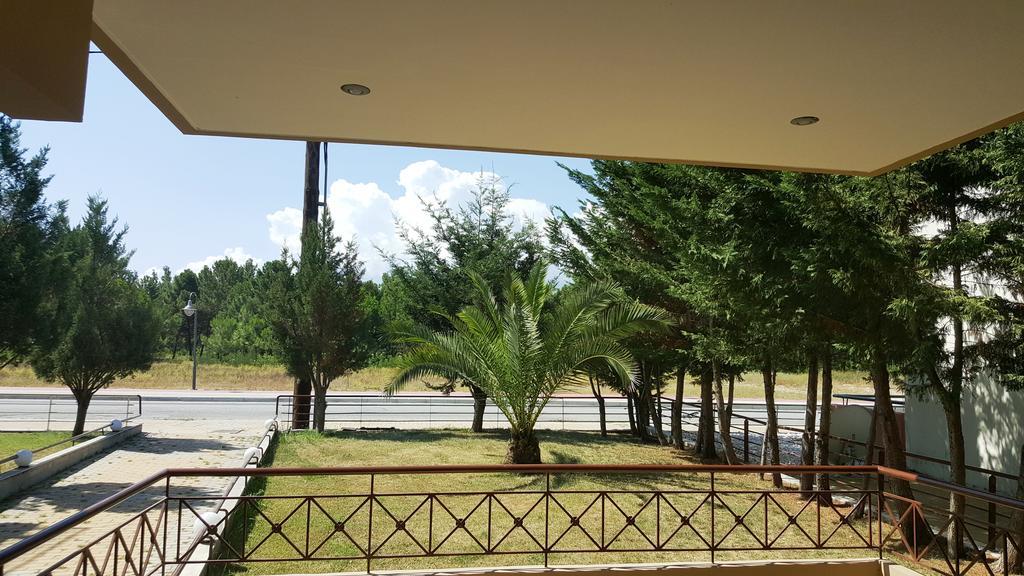 Keramoti Luxury Apartments Bagian luar foto